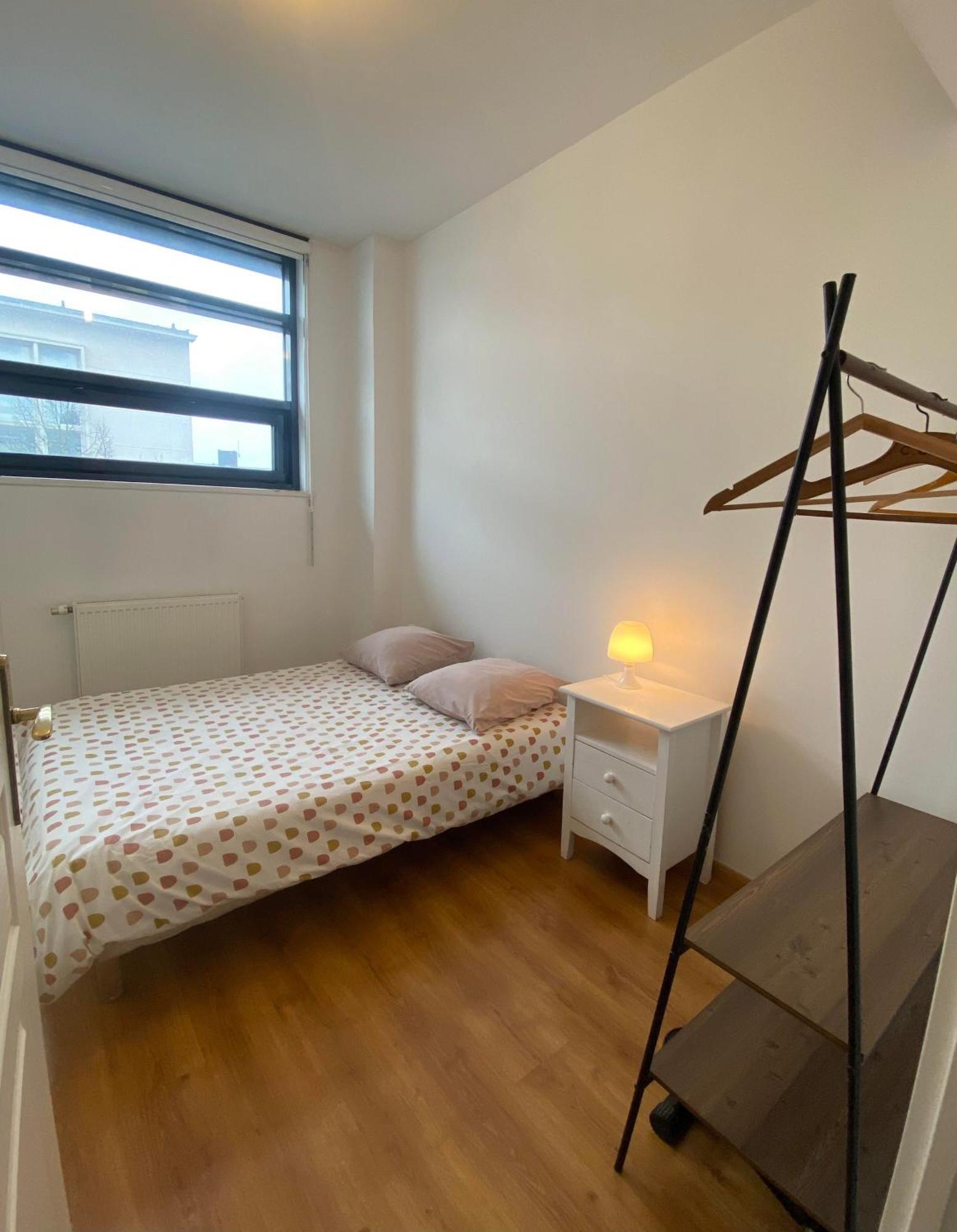 Le Carnot Appartement Avec 2 Chambres Separes Et Parking Privatif Et Securise Arras Exterior photo